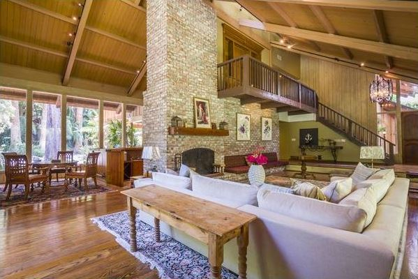 Mariposa Malibu Estate