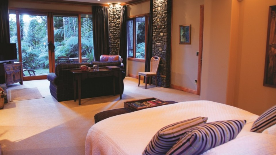 Treetops Lodge and Estate