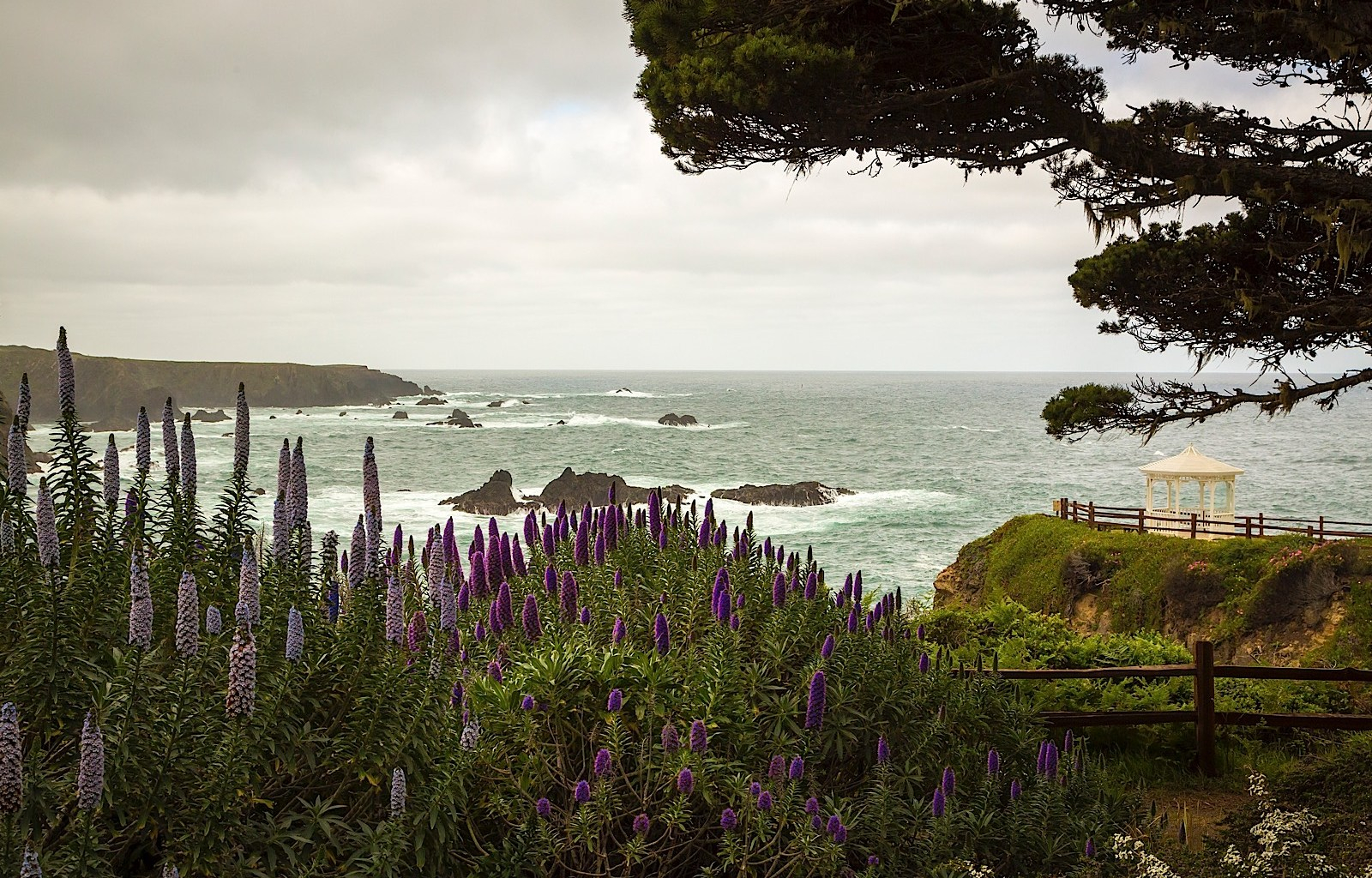 Heritage House Resort