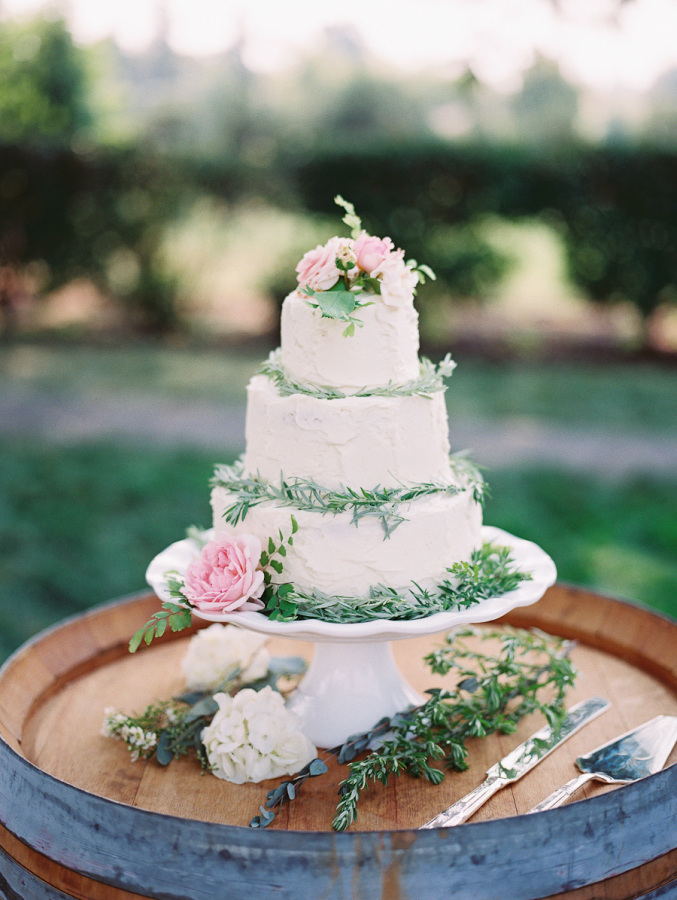 RoxyAnn Weddings at Hillcrest Orchard