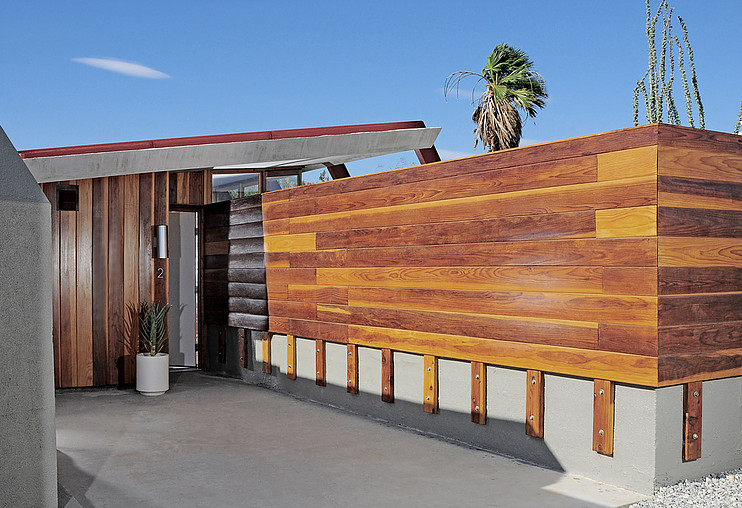 The Lautner Compound