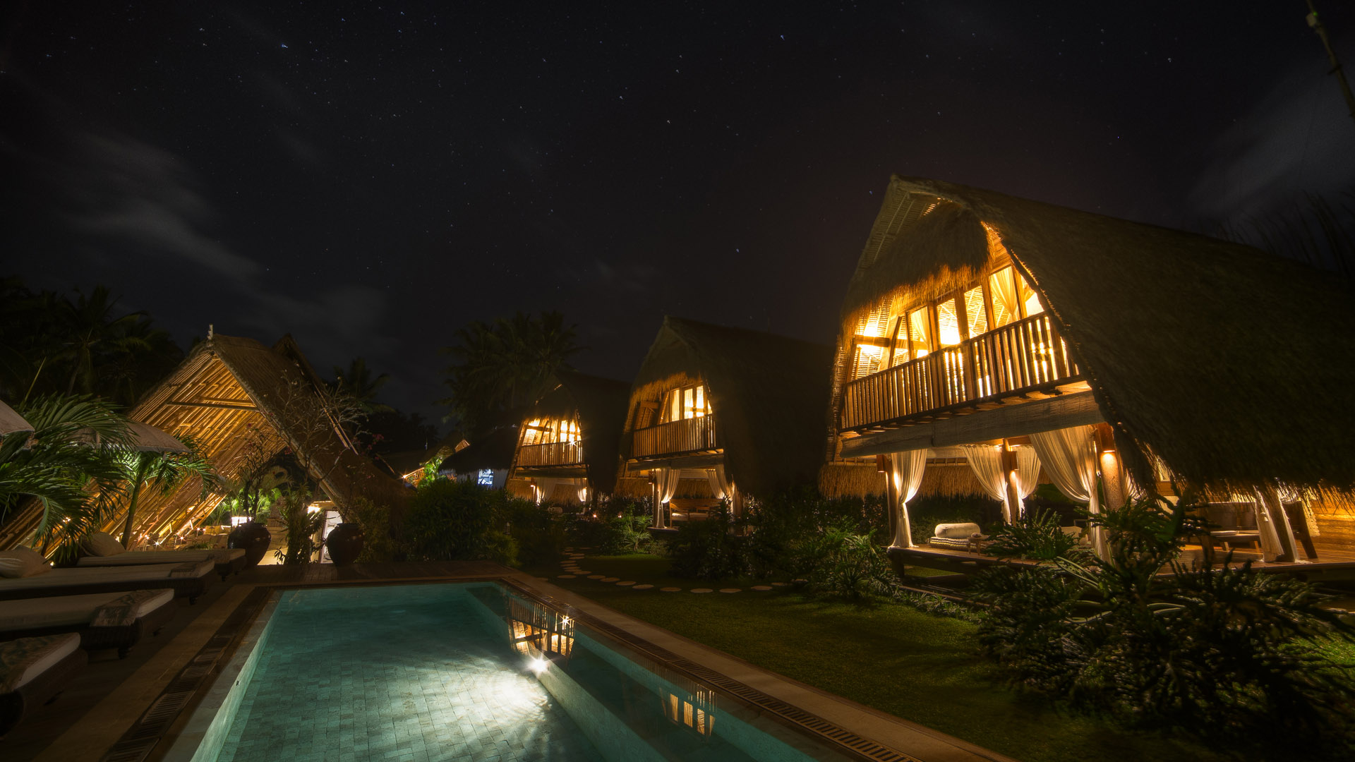 SANDAT GLAMPING TENTS