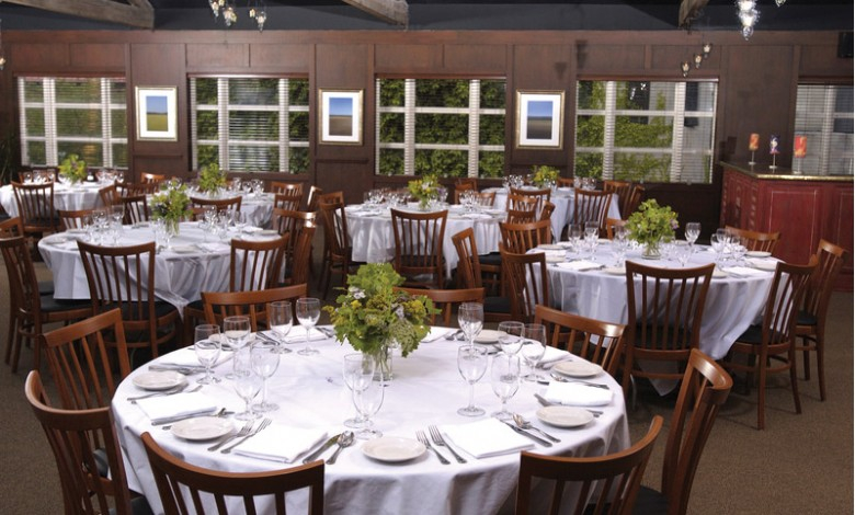 Upstairs at 39 Rue de Jean