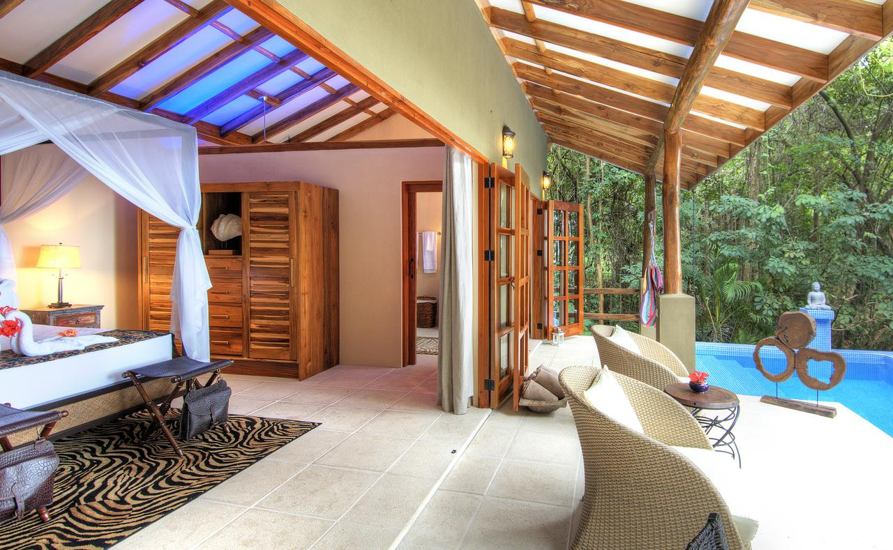 Casa Chameleon Mal Pais