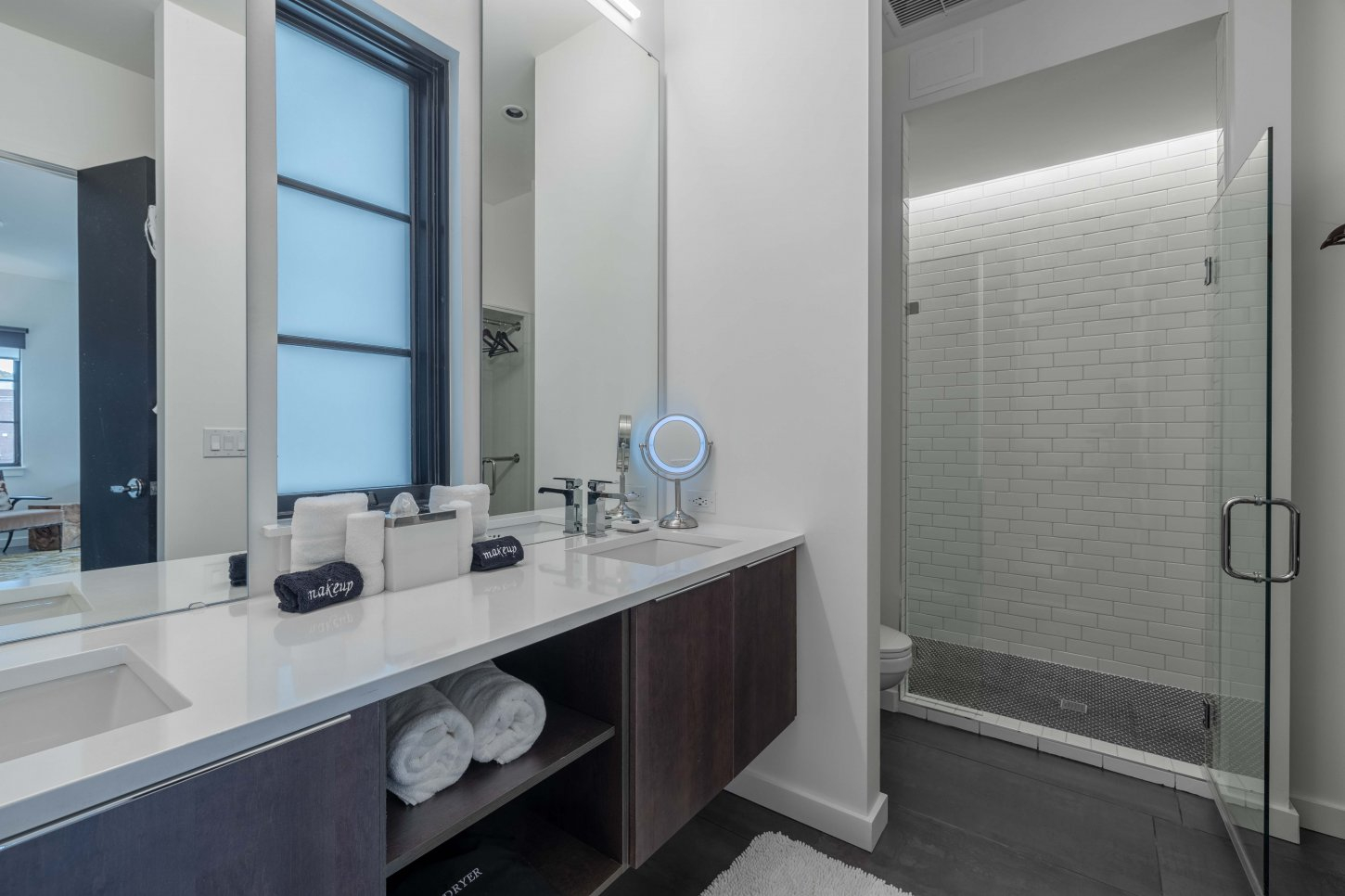 121 Hotel Full Buyout