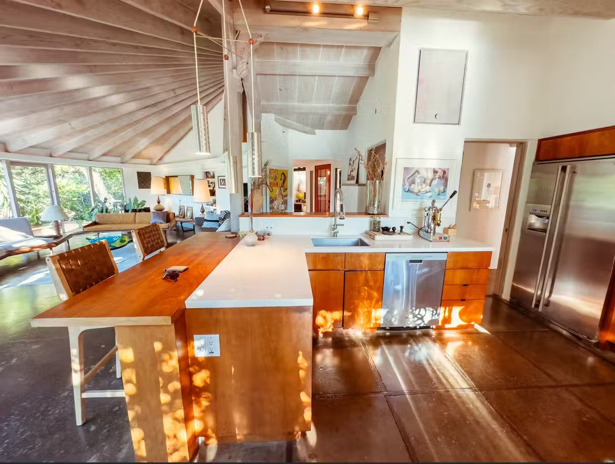 Midcentury Haven for Creatives