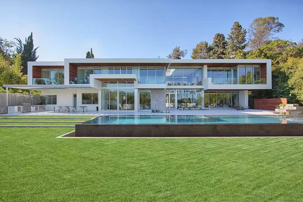 The Sunset Plaza One