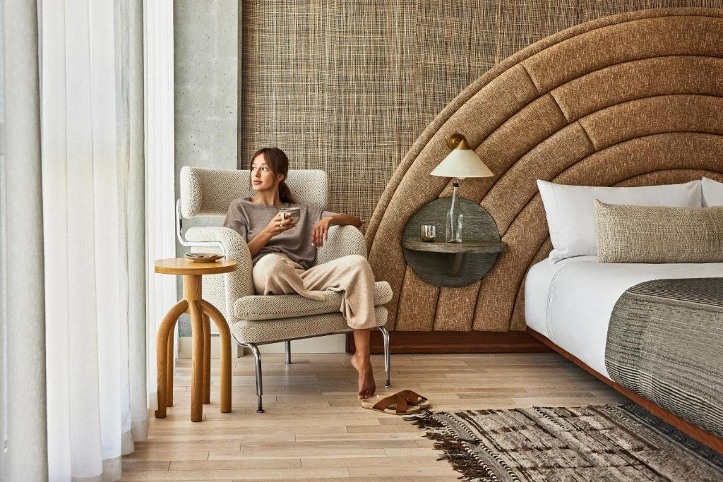 Santa Monica Proper Hotel