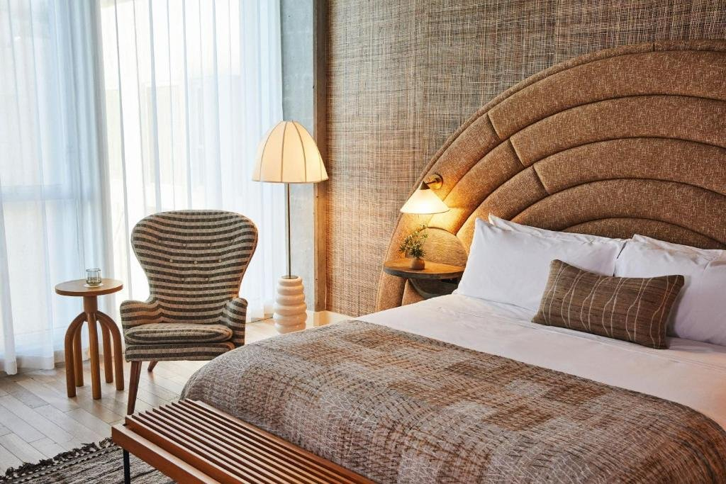 Santa Monica Proper Hotel