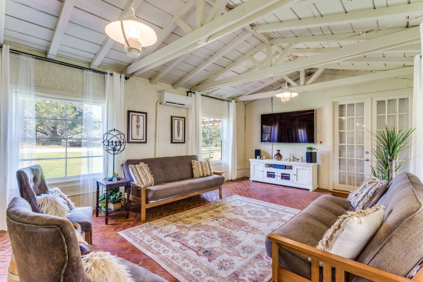 Rest Yourself River Ranch