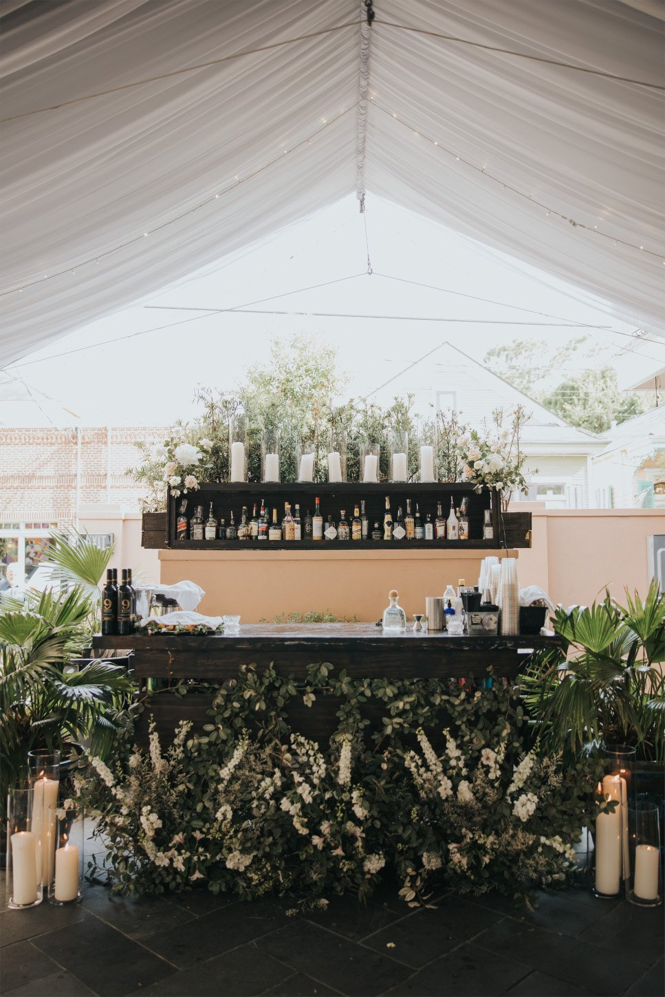 Royal Frenchmen Hotel & Bar