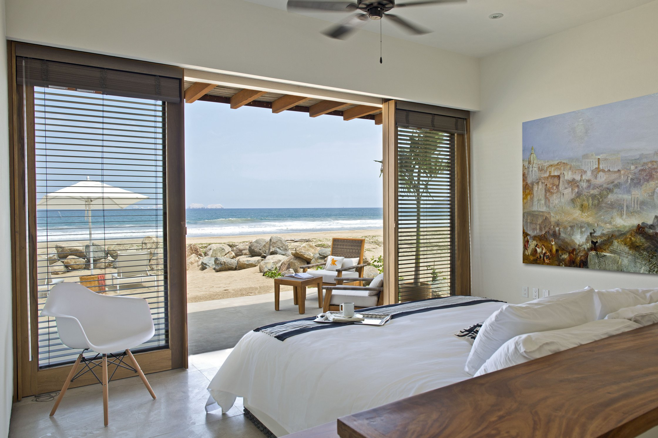 Marea Beachfront Villas