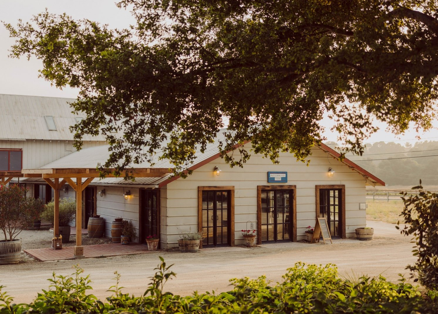 Buttonwood Farm & Vineyard