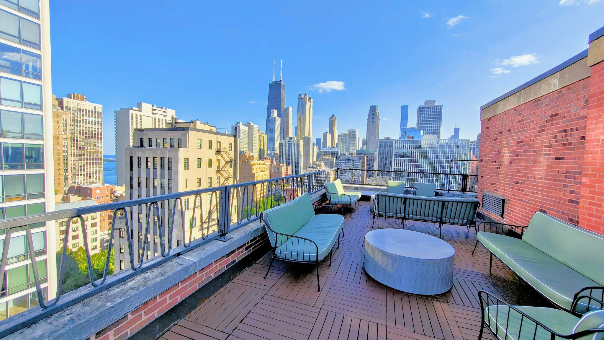 Ambassador Gold Coast, a Member of The Chicago Hotel Collection