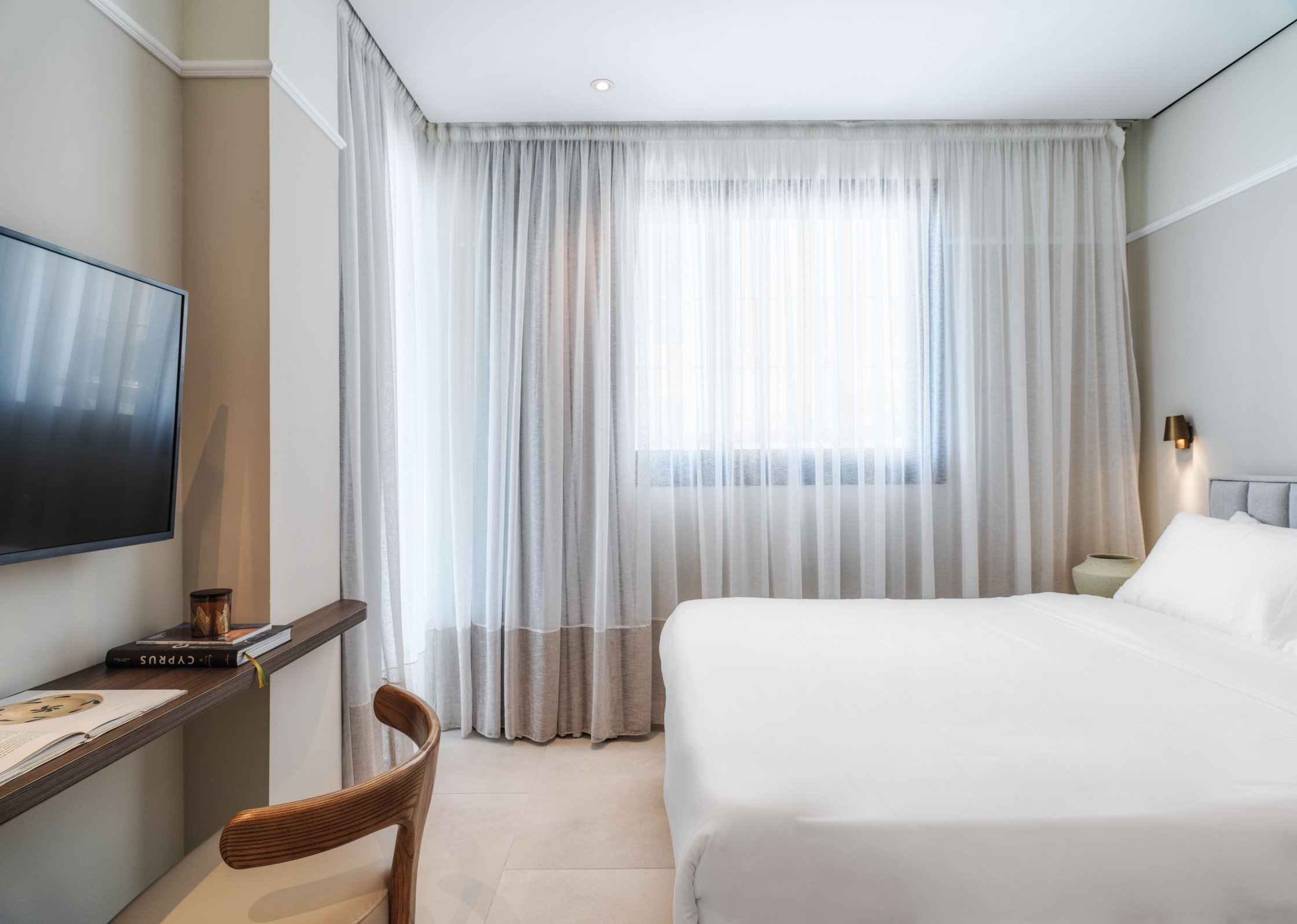 LIV Mackenzie Beach Suites