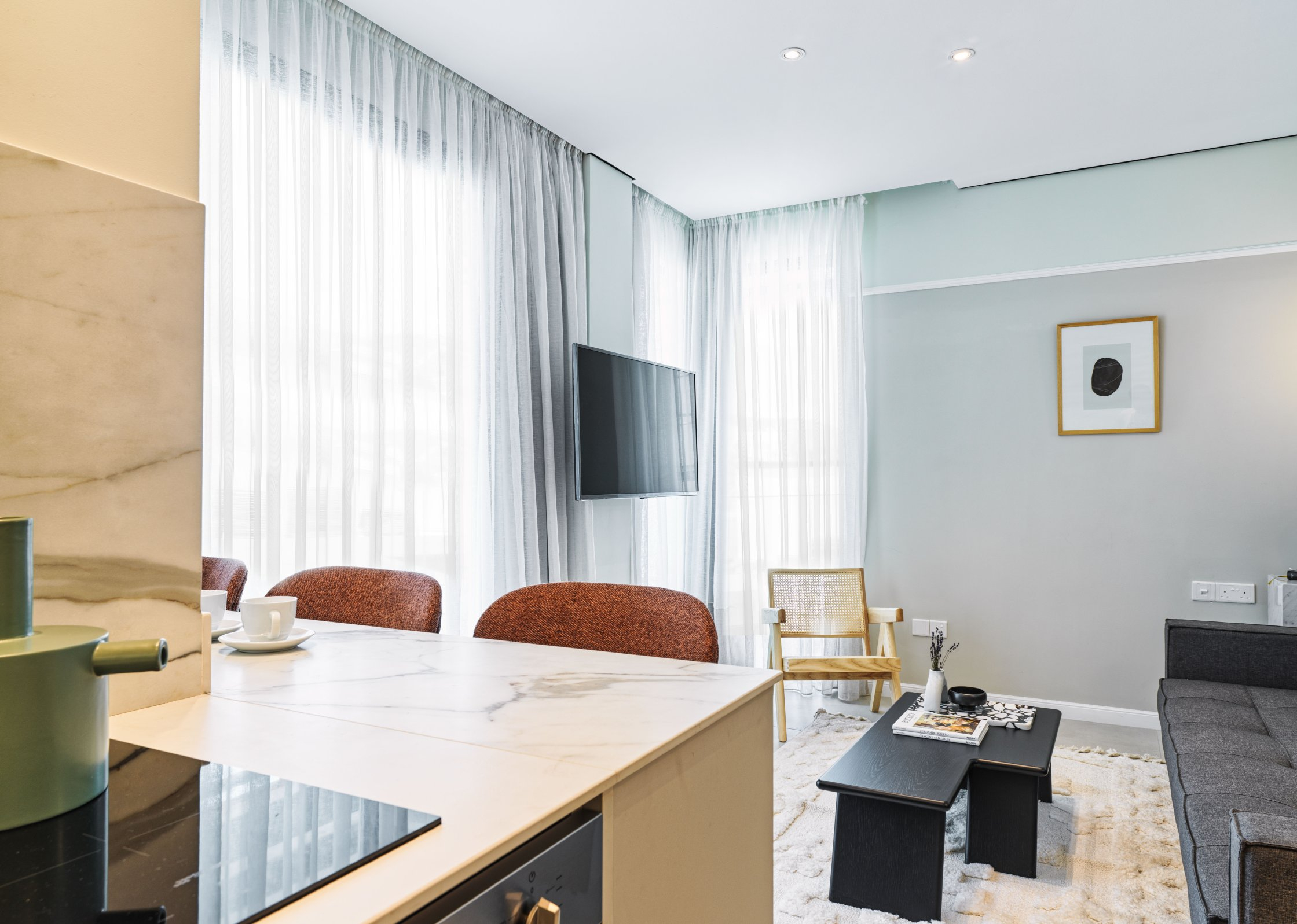 LIV Mackenzie Beach Suites