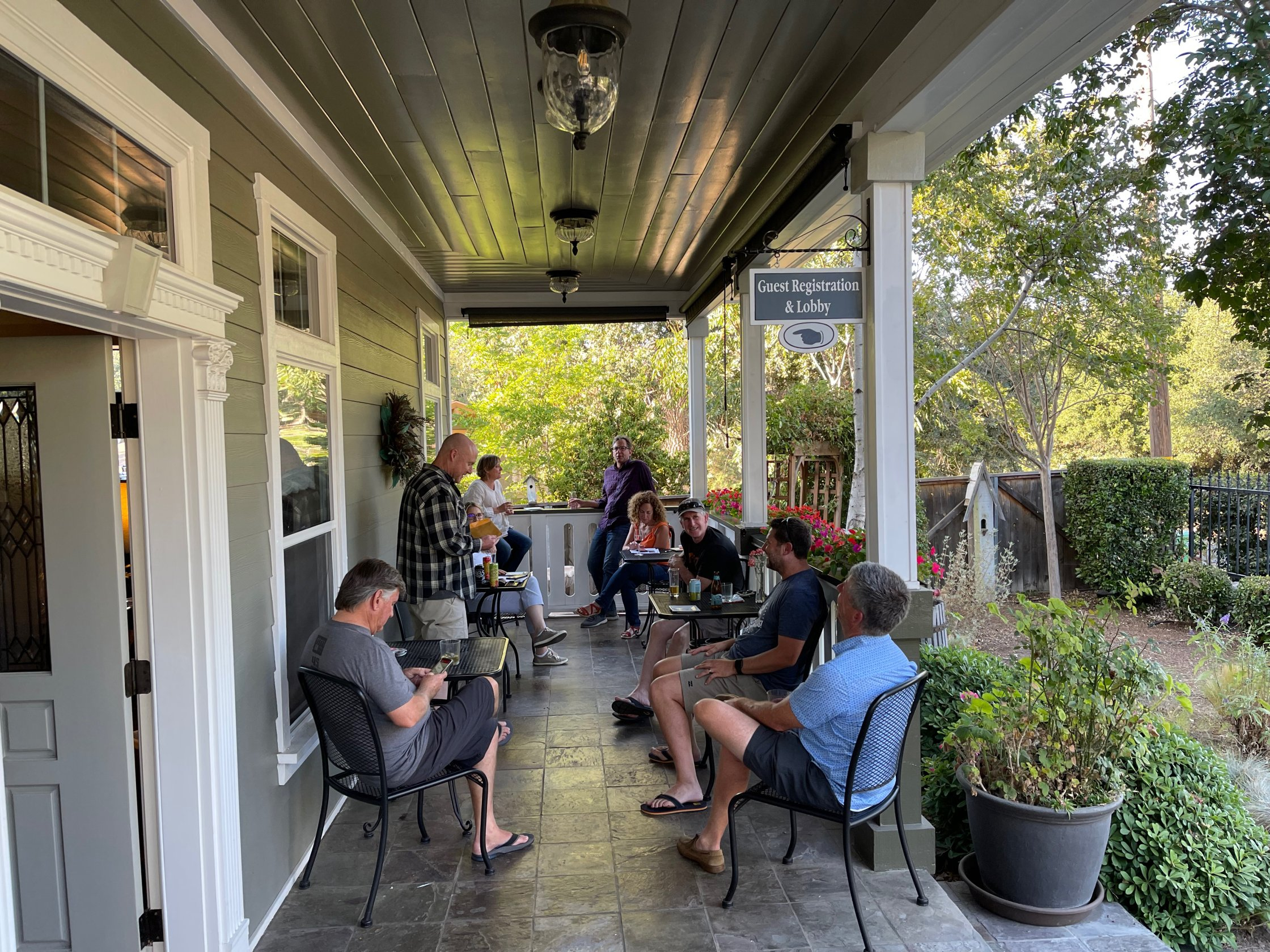 ForFriends Inn & Village