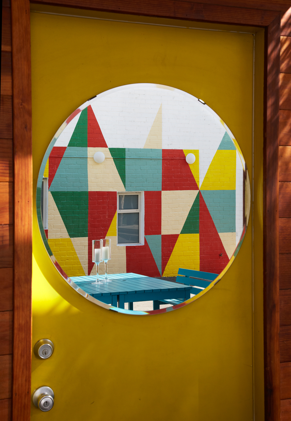 mirror_mural Studio 1342