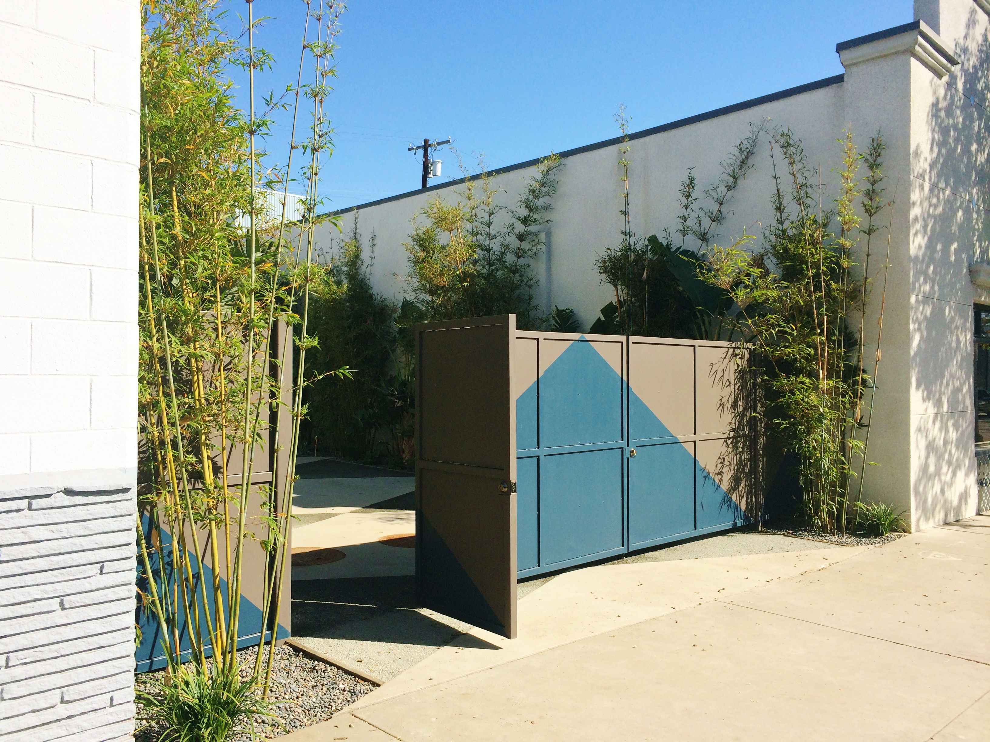 5-The-Washbow-Courtyard-Gate The Washbow