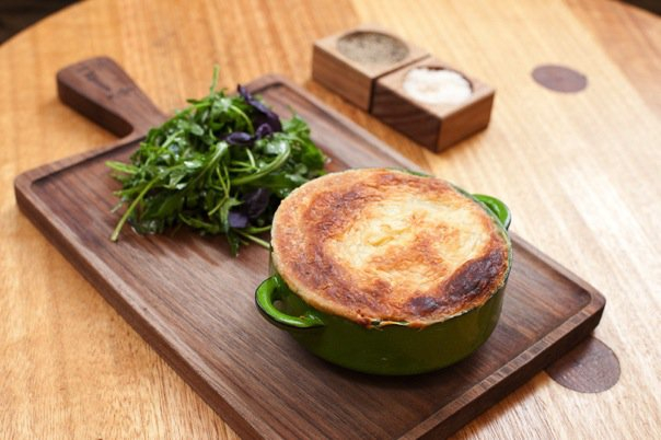 Farm-to-Table_Resturant_Sidney The Commons Local Eating House & Downtown Bar