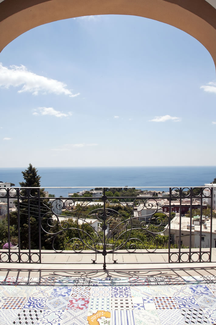 Luxury-Capri-Oceanfront-Venue-3 Capri Tiberio Palace