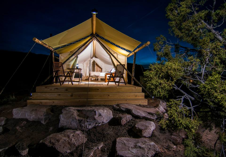 glamping-event-venue-1 Under Canvas Moab