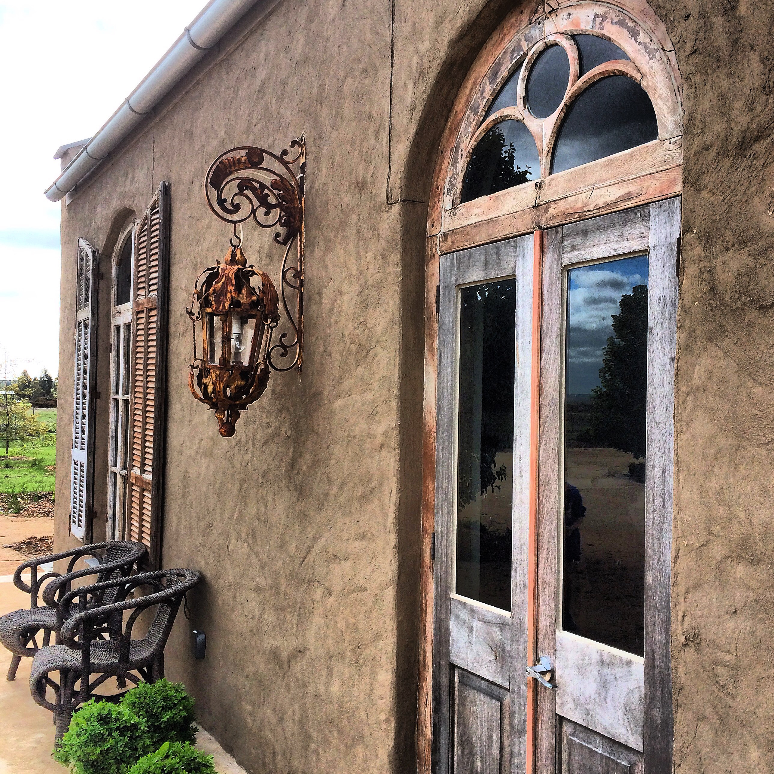 Timber-and-Stone-Retreat-Australia The Timber and Stone Retreat