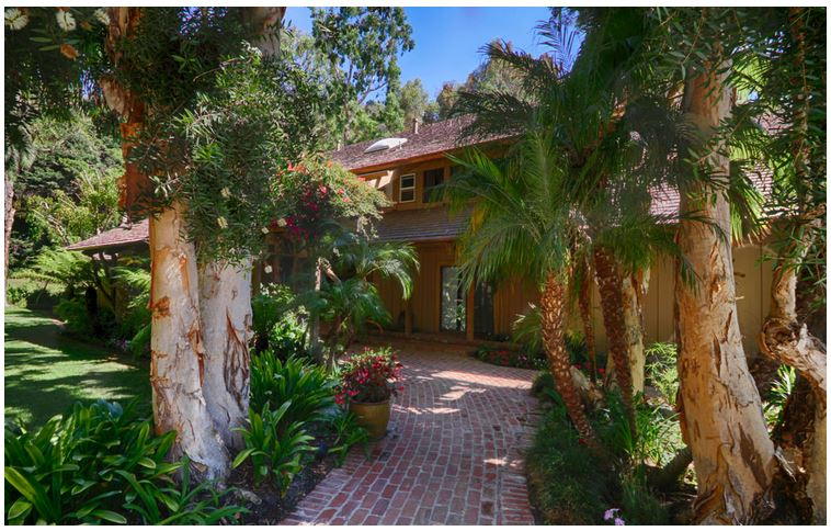 Mariposa Malibu Estate