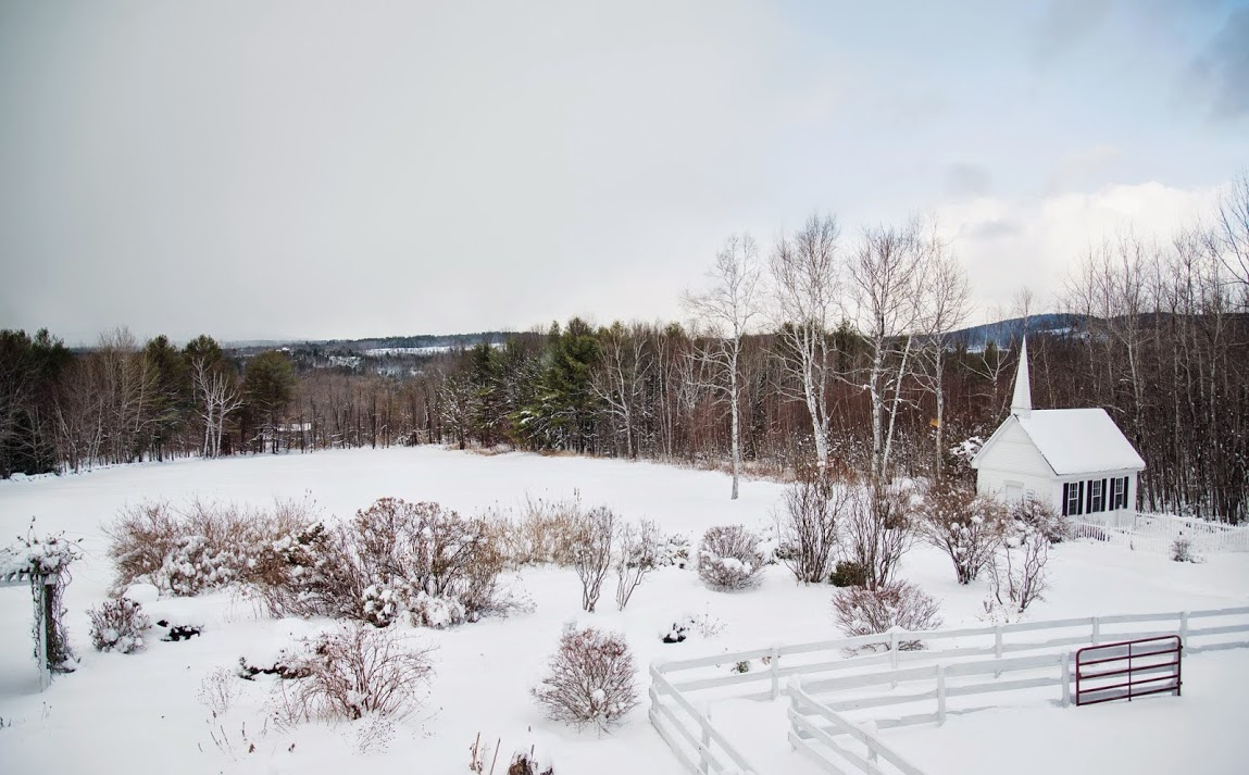 DSC8870 King's Hill Inn & Barn