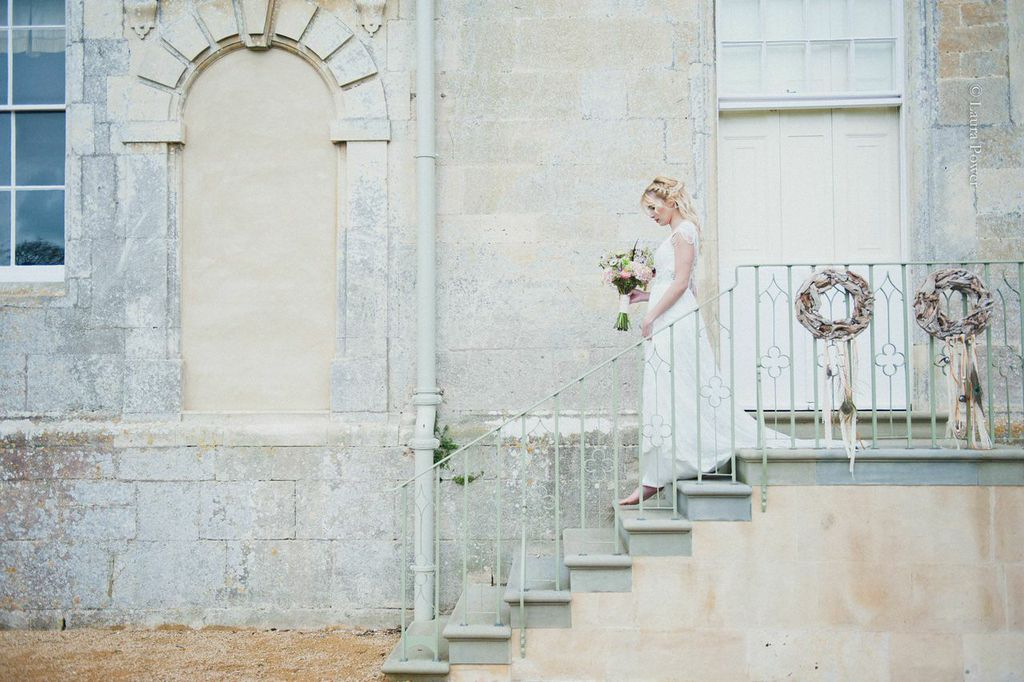 England-Modern-Rustic-Venue-8 Elmore Court