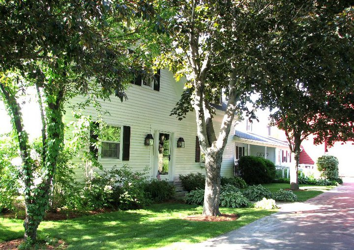 Kings_Hill_Inn_Maine_Venue-3 King's Hill Inn & Barn