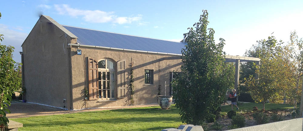 sl1 The Timber and Stone Retreat