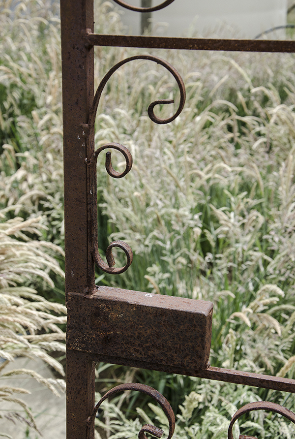 timber-and-stone-retreat-australia The Timber and Stone Retreat