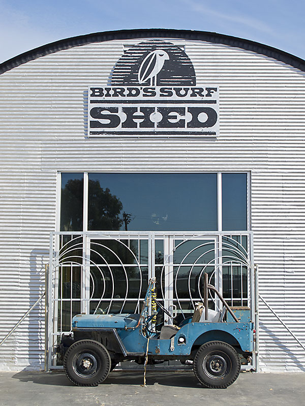 unique-wedding-venue Bird's Surf Shed