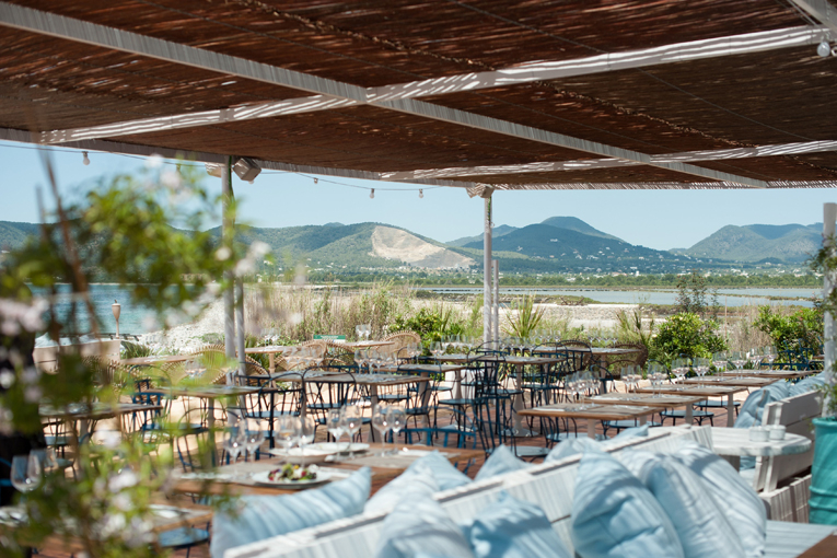 519492354e92c-RTNoyO Experimental Beach Ibiza