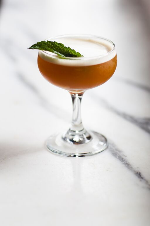 Faith-and-Flower-Los-Angeles-Venue-Laura-Ford2 Faith & Flower