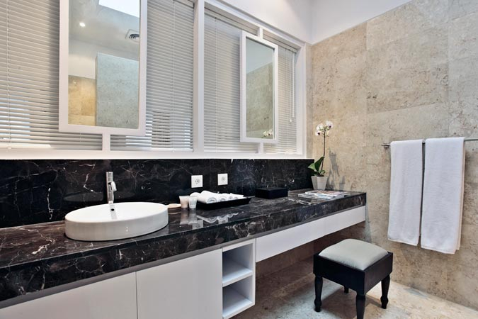 008 The Colony Hotel Bali