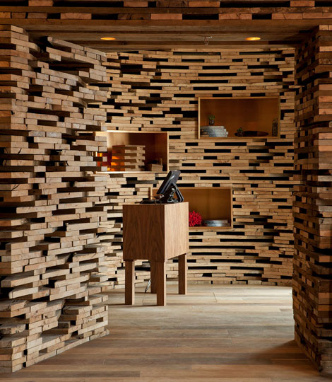 4_uchi-houston-entry Uchi