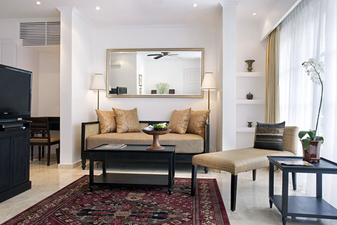 junior-suite-lounge The Colony Hotel Bali