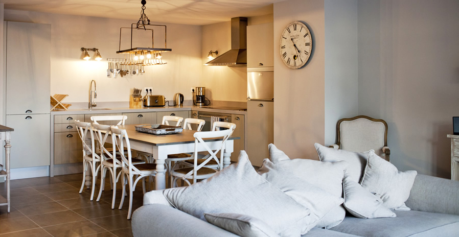 16-4 Chateau Les Carrasses