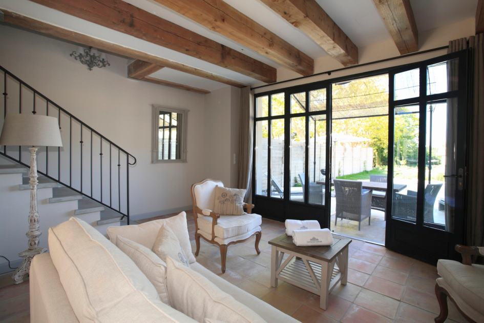 381578_264809770244564_1148479435_n Chateau Les Carrasses