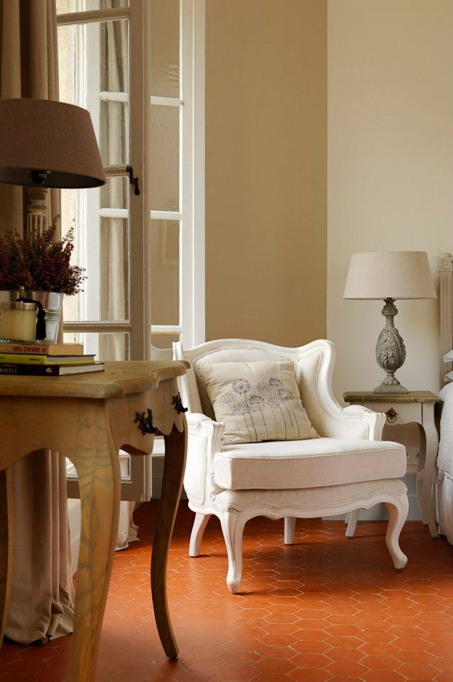 61259_460373757354830_2101245739_n Chateau Les Carrasses