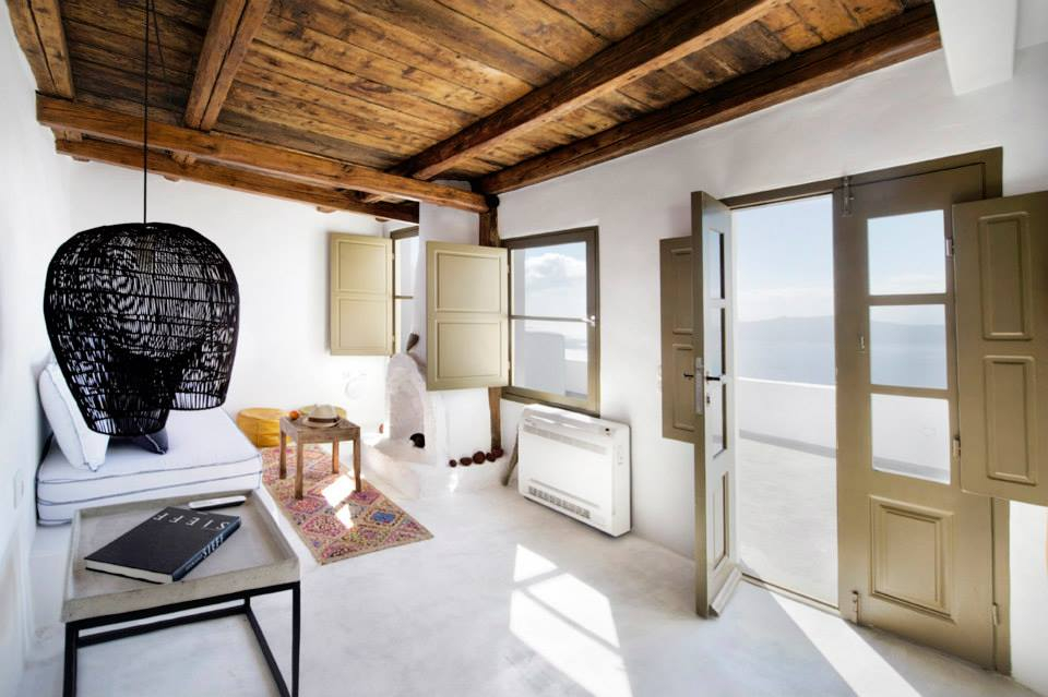 10428075_778329212281089_749325884246194666_n Sophia Luxury Suites