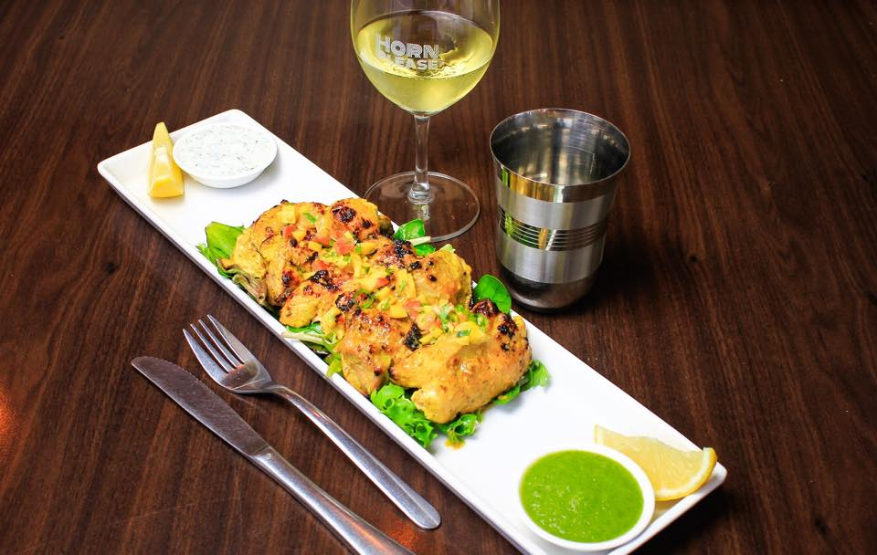 11737913_873638899381626_8306582787426524526_n Horn please