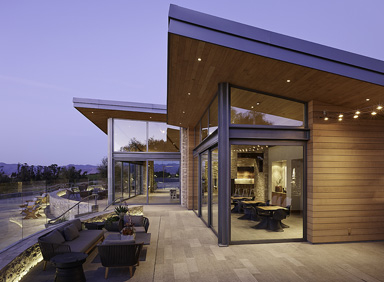 visit-privateEvents_body_rotating3 Presqu'ile Winery