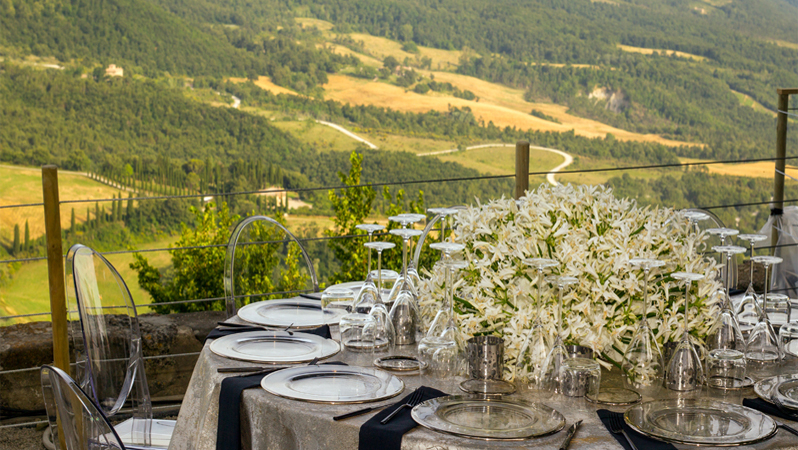 table_940x450 copy Monteverdi Tuscany