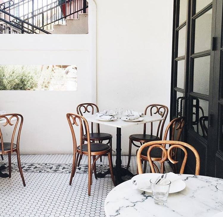 12027604_978487885548308_5884447702275783664_n The Hake Kitchen & Bar