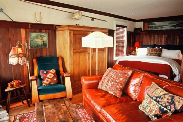 1934644_138484695117_5084038_n Nick's Cove