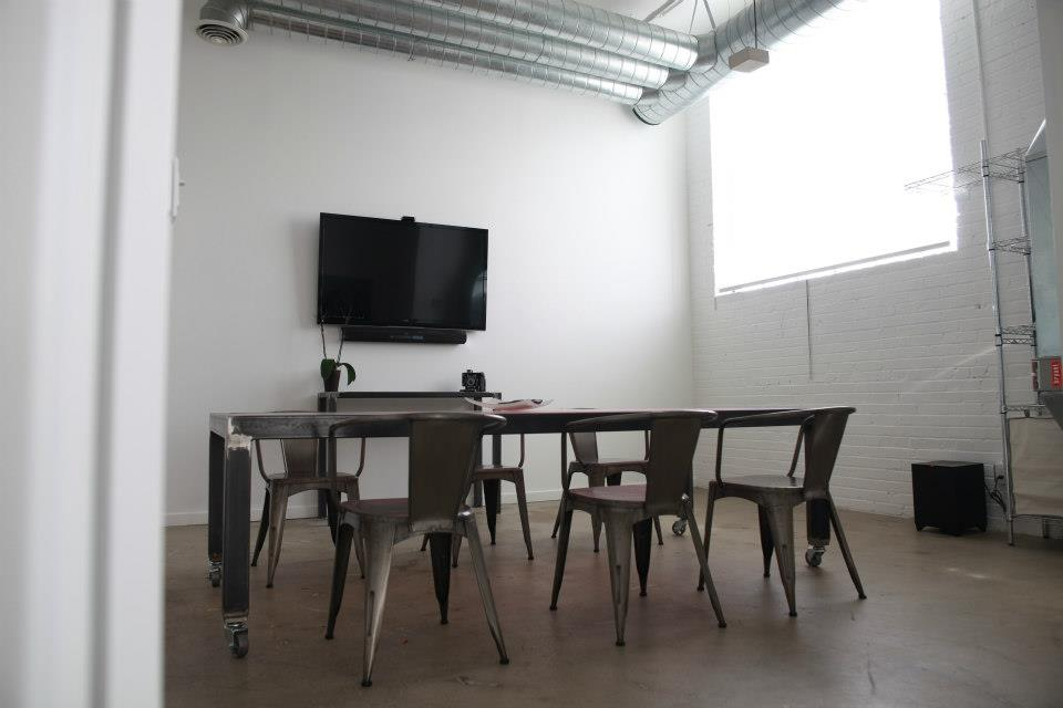 533994_314959815284147_1081138838_n Studio Elevn