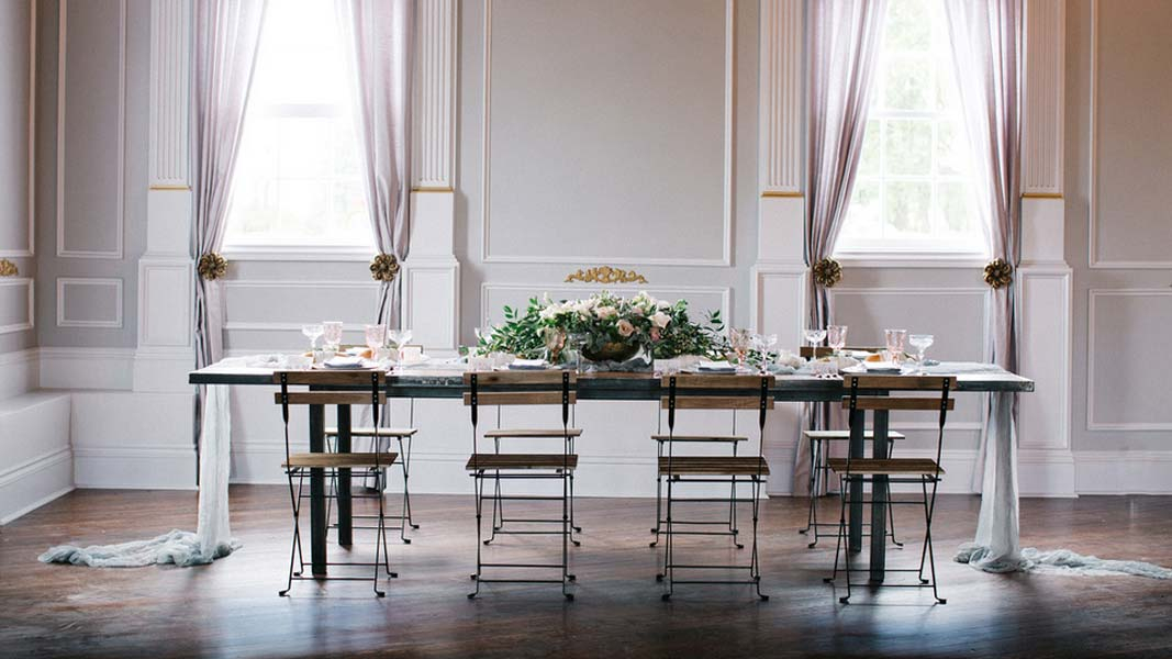 simple-table The Old Schoolhouse